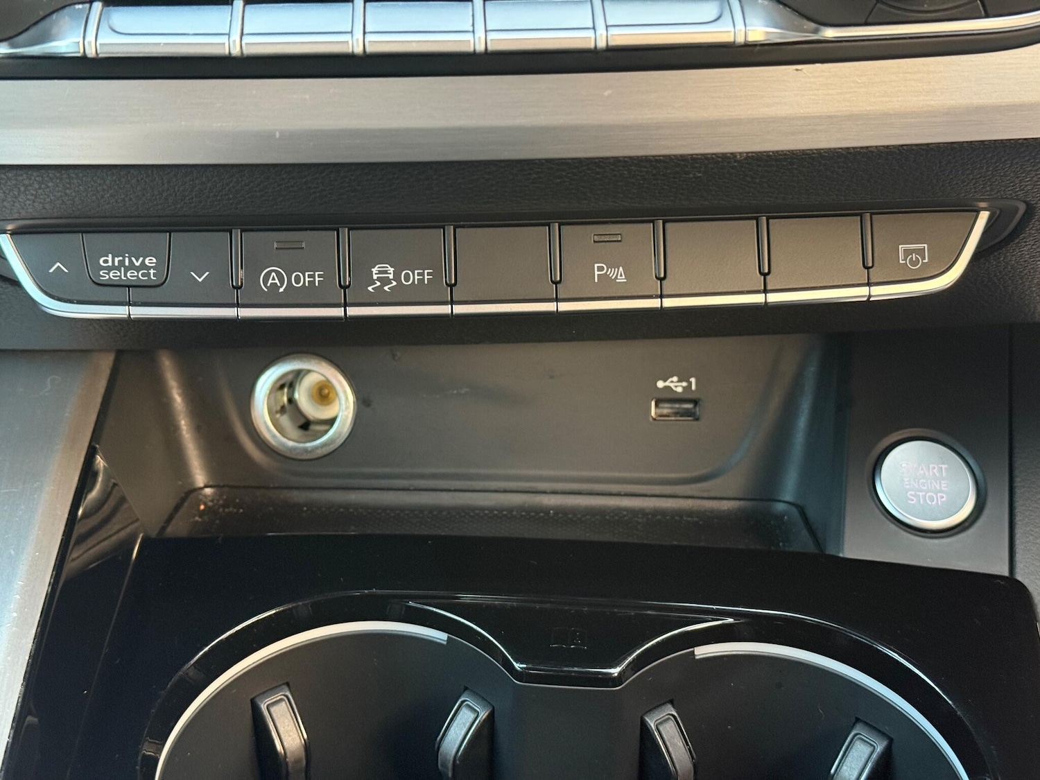 Used Audi A4 2020 for sale - 77115894: Photo 38