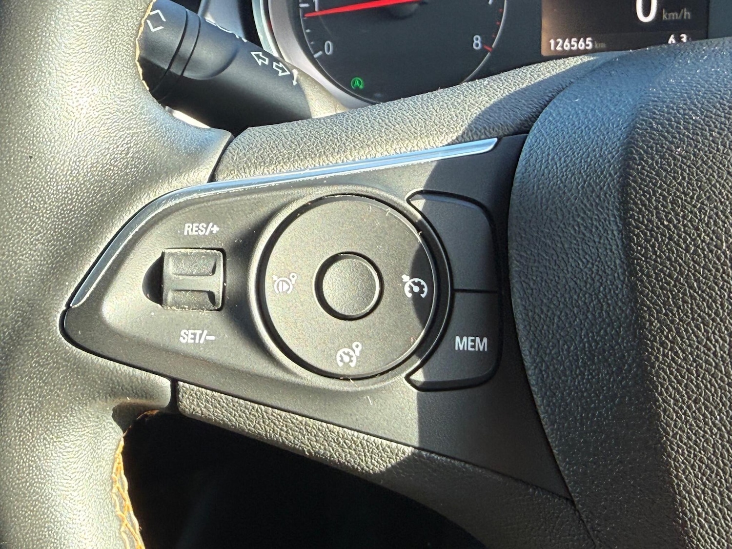 Used Vauxhall Crossland X 2017 for sale - 77115914: Photo 22