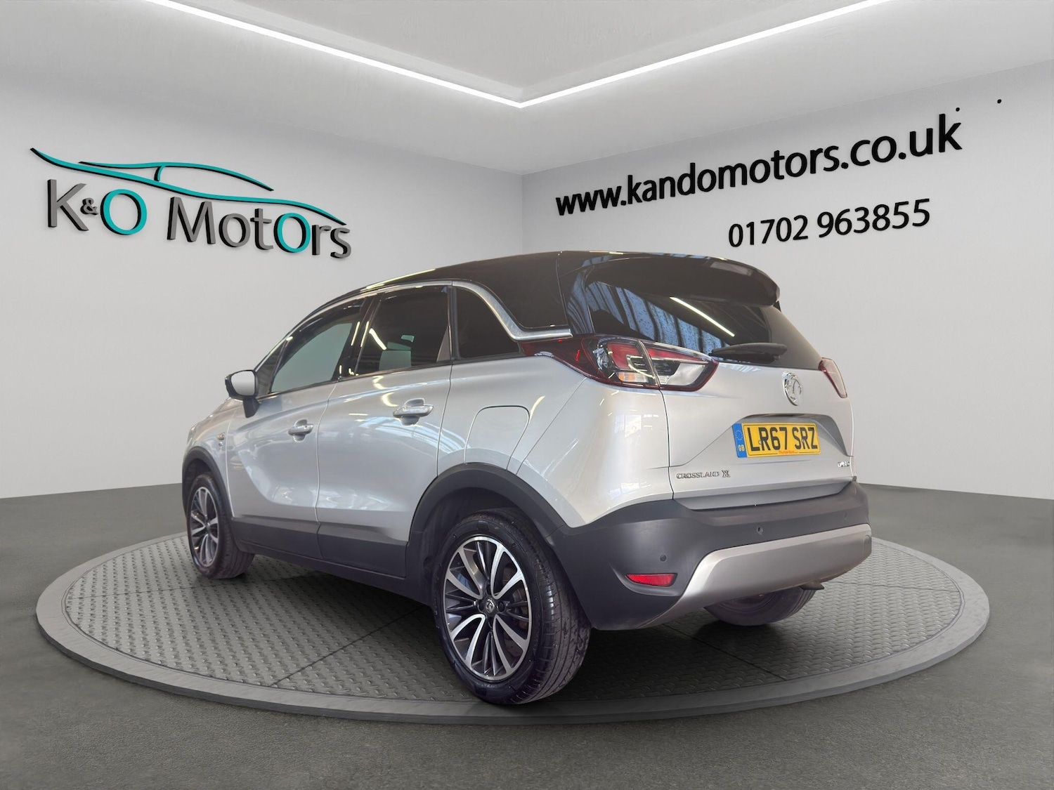 Used Vauxhall Crossland X 2017 for sale - 77115914: Photo 4