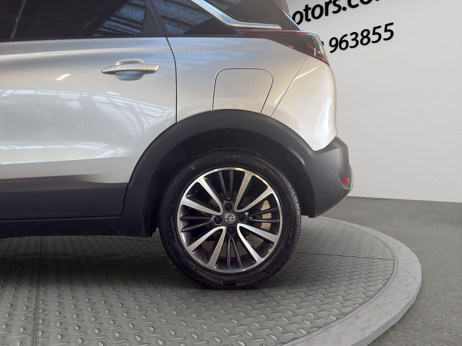 Used Vauxhall Crossland X 2017 for sale - 77115914: Photo 55