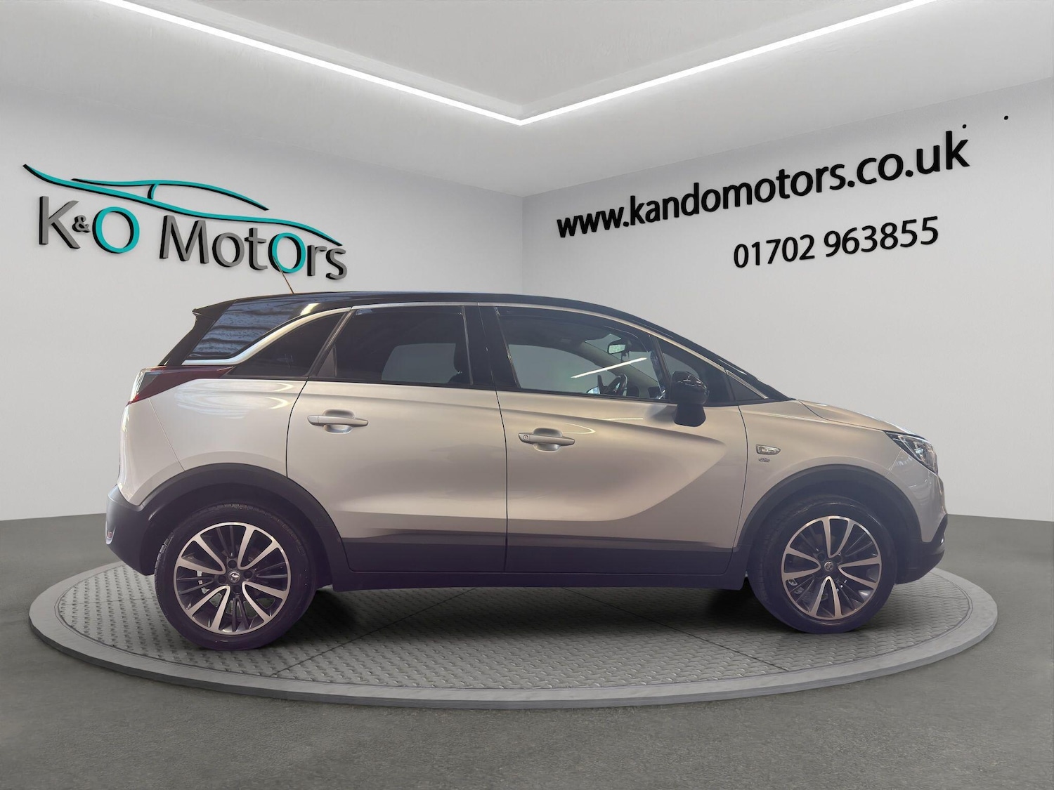 Used Vauxhall Crossland X 2017 for sale - 77115914: Photo 7