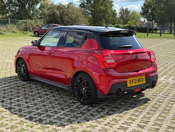 Used Suzuki Swift 2021 for sale - 75782133: Photo
