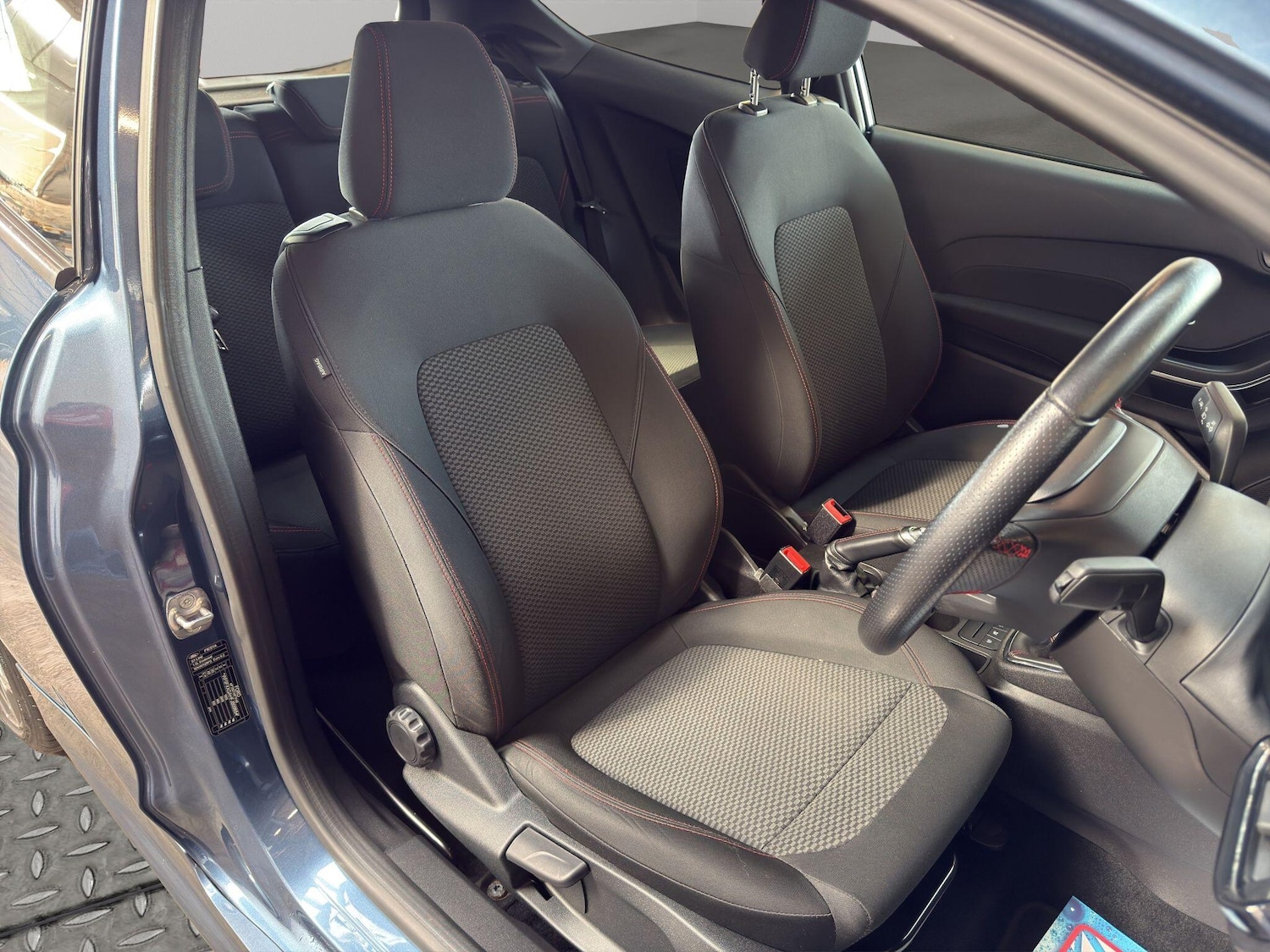 Used Ford Fiesta 2019 for sale - 77598056: Photo 12