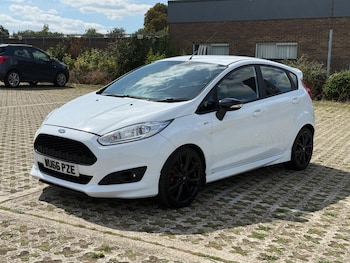 Used Ford Fiesta 2016 for sale - 75463907: Photo