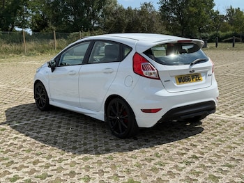 Used Ford Fiesta 2016 for sale - 75463907: Photo