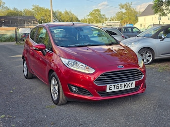 2016 (65) - 1.5 TDCi Zetec ECOnetic 3dr