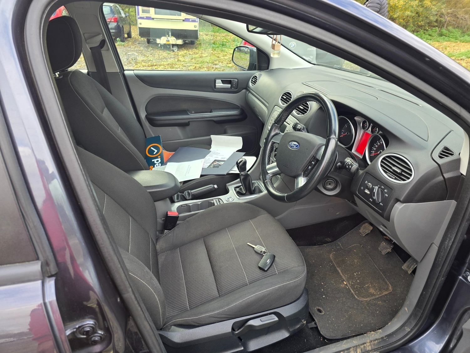 Used Ford Focus 2010 for sale - 76471369: Photo 9