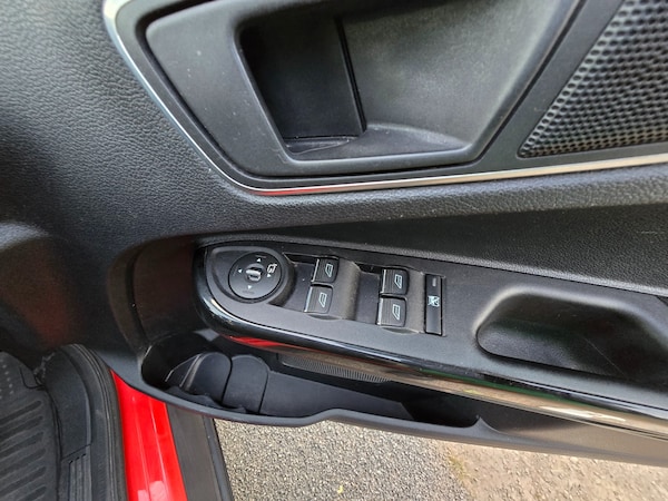 Used Ford B-MAX 2014 for sale - 75651530: Photo 17