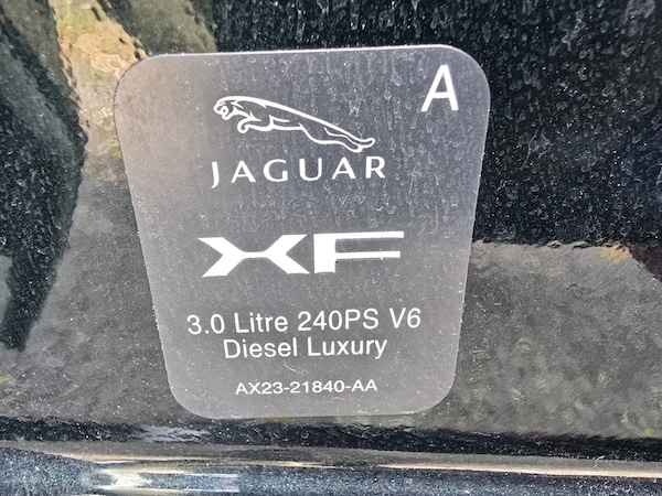 Used Jaguar XF 2011 for sale - 75699603: Photo 19