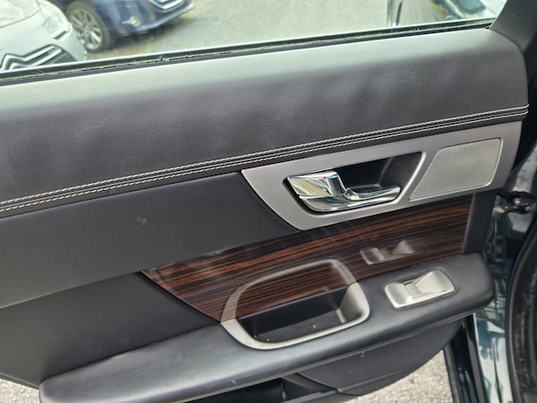 Used Jaguar XF 2011 for sale - 75699603: Photo 20