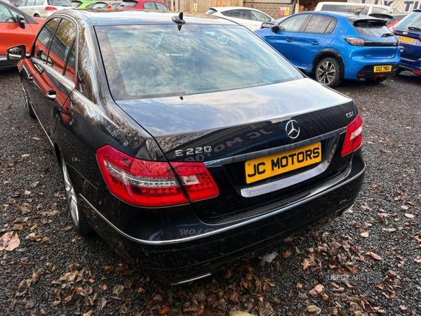 Used Mercedes-Benz E Class 2013 for sale - 77254193: Photo 4