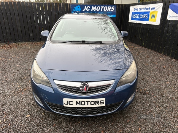 Used Vauxhall Astra 2011 for sale - 77292375: Photo 2