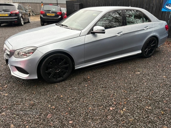 Used Mercedes-Benz E Class 2014 for sale - 77292376: Photo 5