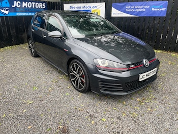 Used Volkswagen Golf 2014 for sale - 76228494: Photo