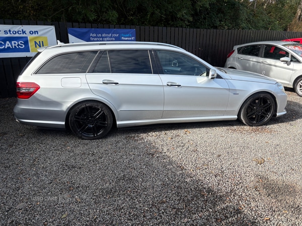 Used Mercedes-Benz E-Class 2011 for sale - 76099745: Photo 6