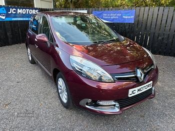 Used Renault Scenic 2015 for sale - 76099711: Photo