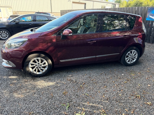 Used Renault Scenic 2015 for sale - 76099711: Photo 4