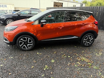 Used Renault Captur 2016 for sale - 79159489: Photo