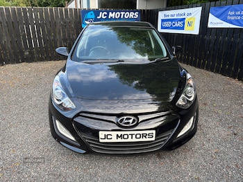 Used Hyundai i30 2015 for sale - 79086035: Photo