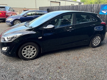 Used Hyundai i30 2015 for sale - 79086035: Photo