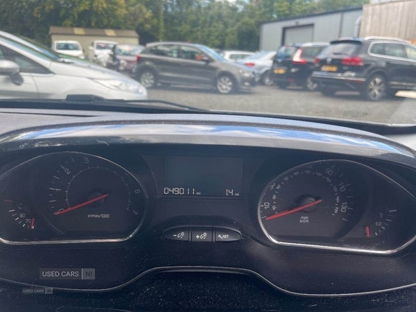 Used Peugeot 208 2015 for sale - 76308446: Photo 4