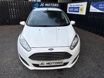 Used Ford Fiesta 2017 for sale - 79159340: Photo