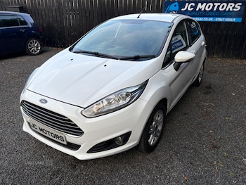Used Ford Fiesta 2017 for sale - 79159340: Photo