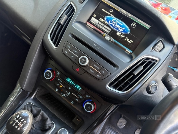 Used Ford Focus 2016 for sale - 76167825: Photo 4