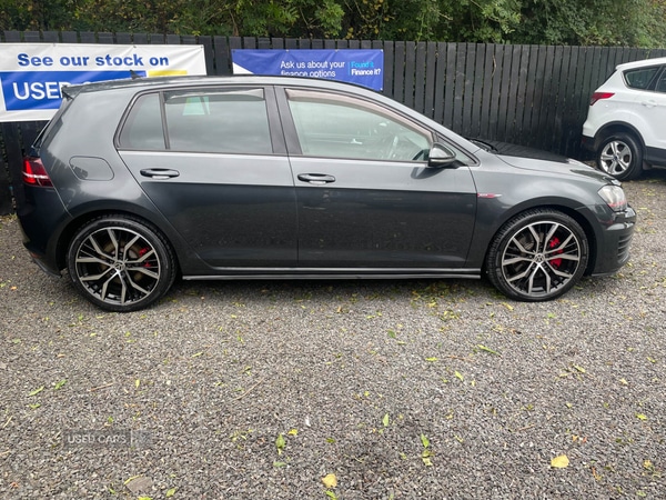 Used Volkswagen Golf 2014 for sale - 76802870: Photo 2