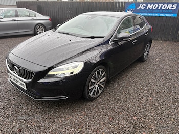 Used Volvo V40 2019 for sale - 78245854: Photo