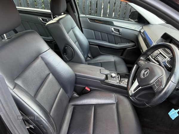 Used Mercedes-Benz E Class 2013 for sale - 76977252: Photo 7