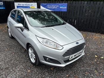 2016 - 1.25 82 Zetec 5dr