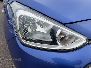 Used Hyundai i10 2019 for sale - 76002872: Photo 2