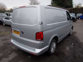 Used Volkswagen Transporter 2020 for sale - 66966900: Photo