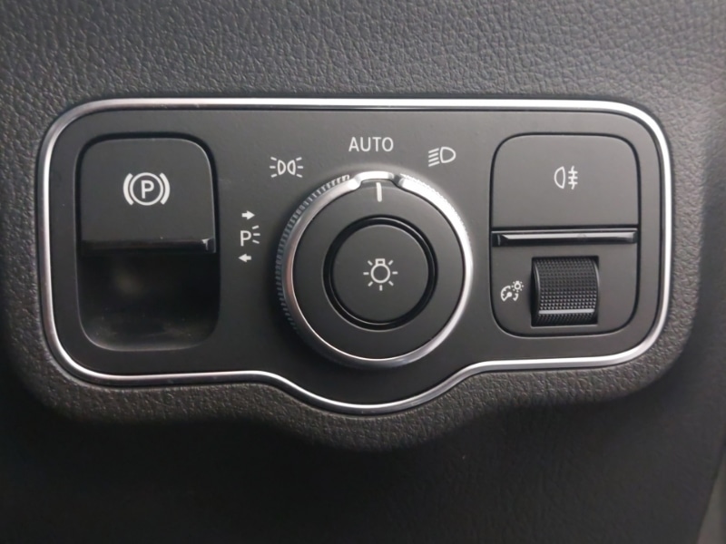 Used Mercedes-Benz EQA 2022 for sale - 76325581: Photo 15