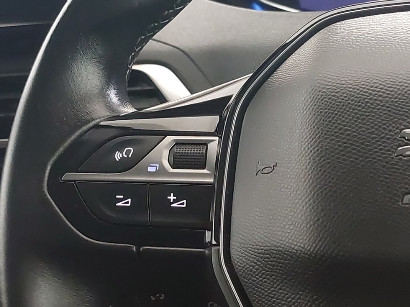 Used Peugeot 3008 2021 for sale - 76121121: Photo 14