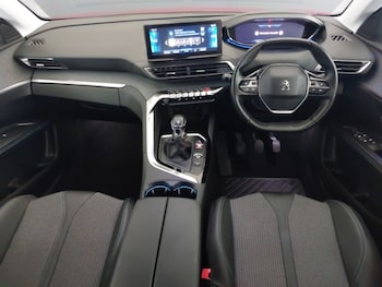 Used Peugeot 3008 2021 for sale - 76121121: Photo 2