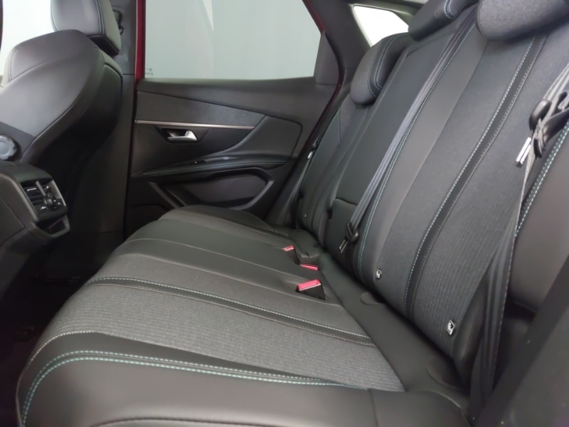Used Peugeot 3008 2021 for sale - 76121121: Photo 6