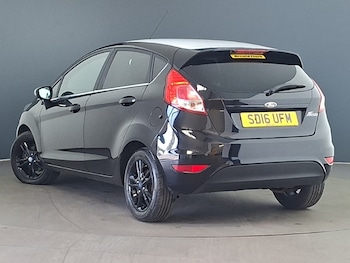 Used Ford Fiesta 2016 for sale - 79598004: Photo