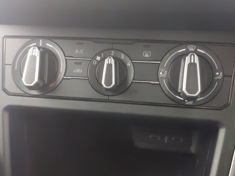 Used Volkswagen Polo 2022 for sale - 76579342: Photo 16