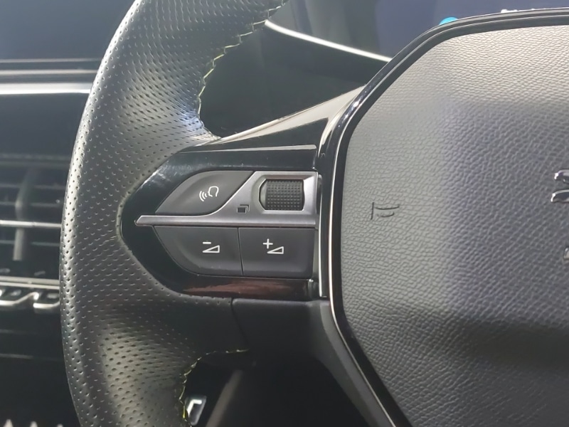 Used Peugeot 2008 2020 for sale - 77960464: Photo 14