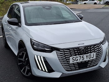 Peugeot - 208