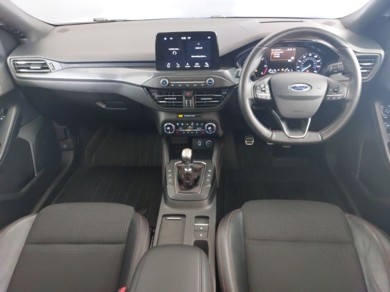 Used Ford Focus 2018 for sale - 78140160: Photo 2