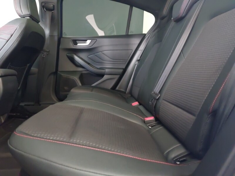 Used Ford Focus 2018 for sale - 78140160: Photo 6