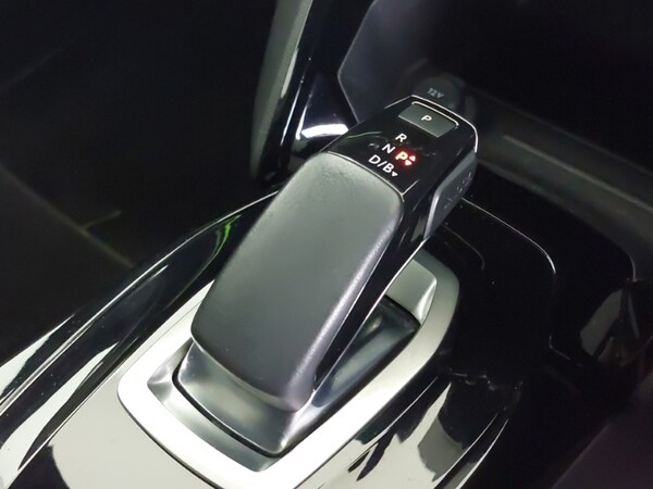 Used Peugeot 2008 2021 for sale - 76258356: Photo 15