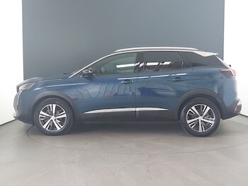 Used Peugeot 3008 2023 for sale - 77777217: Photo