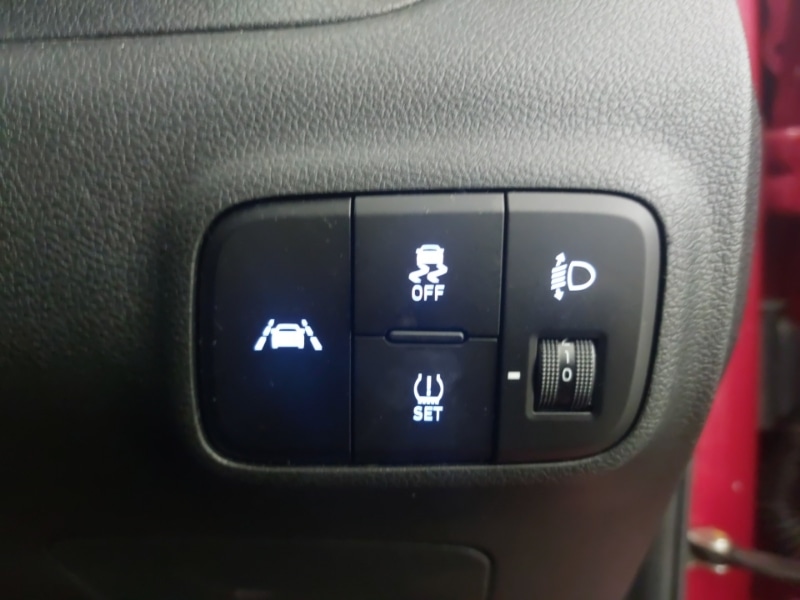 Used Hyundai i10 2023 for sale - 76721812: Photo 14