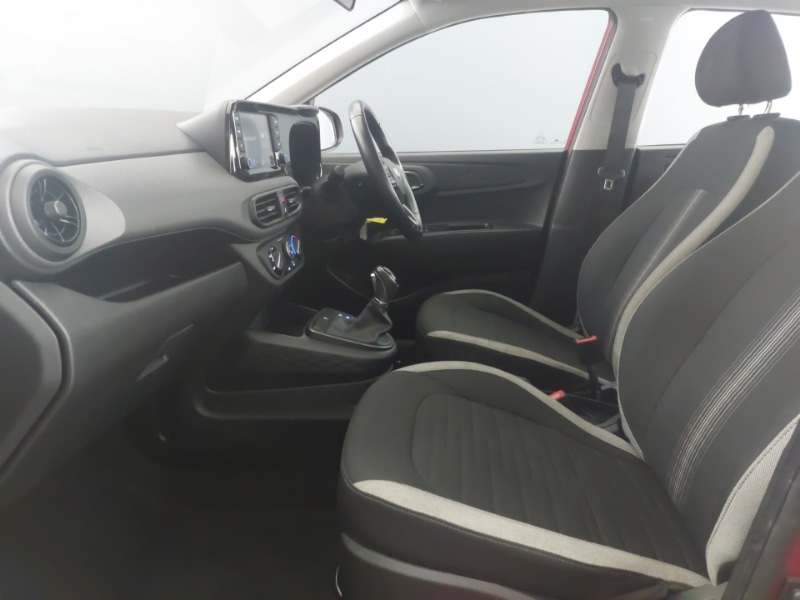 Used Hyundai i10 2023 for sale - 76721812: Photo 5