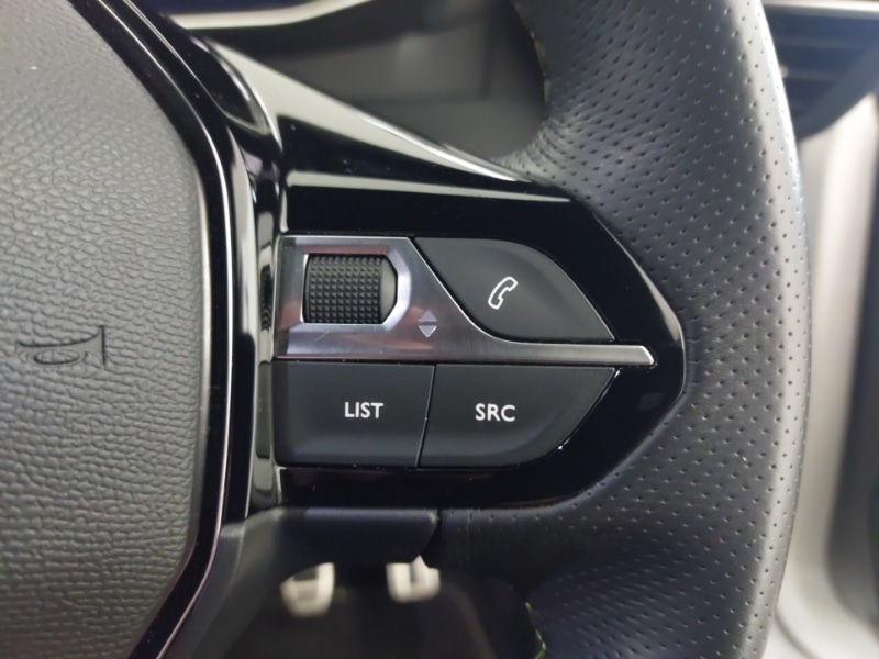 Used Peugeot 208 2022 for sale - 76932486: Photo 13