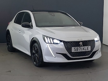 Used Peugeot 208 2022 for sale - 76932486: Photo